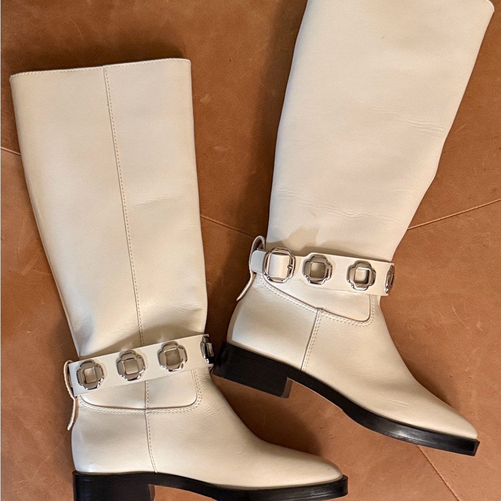 Larroude Cream Heeled Boots - Picture 7 of 16